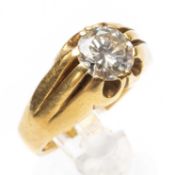 18CT GOLD DIAMOND SOLITAIRE GENT'S RING, the single 'gypsy' set stone measuring 1.8cts approx., ring