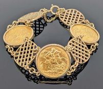 9CT GOLD SOVEREIGN BRACELET, set with three Victorian veiled head sovereigns dated 1899, 1900 &