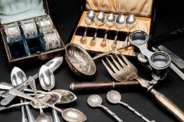 18TH CENTURY SILVER TODDY LADLE & ASSORTED ELECTROPLATE, the ladle with twisted handle, oval