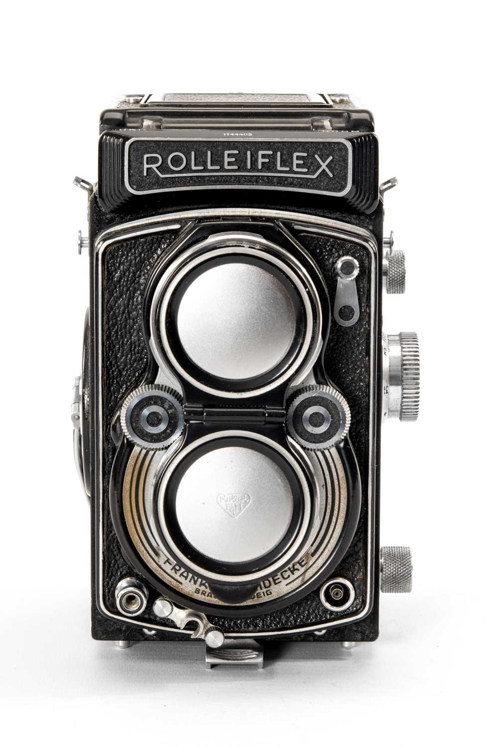 A ROLLEIFLEX 2.8F MEDIUM FORMAT CAMERA - black, serial no. 1144403, with a Zeiss-Opton, Tessar f/2.8 - Image 2 of 2