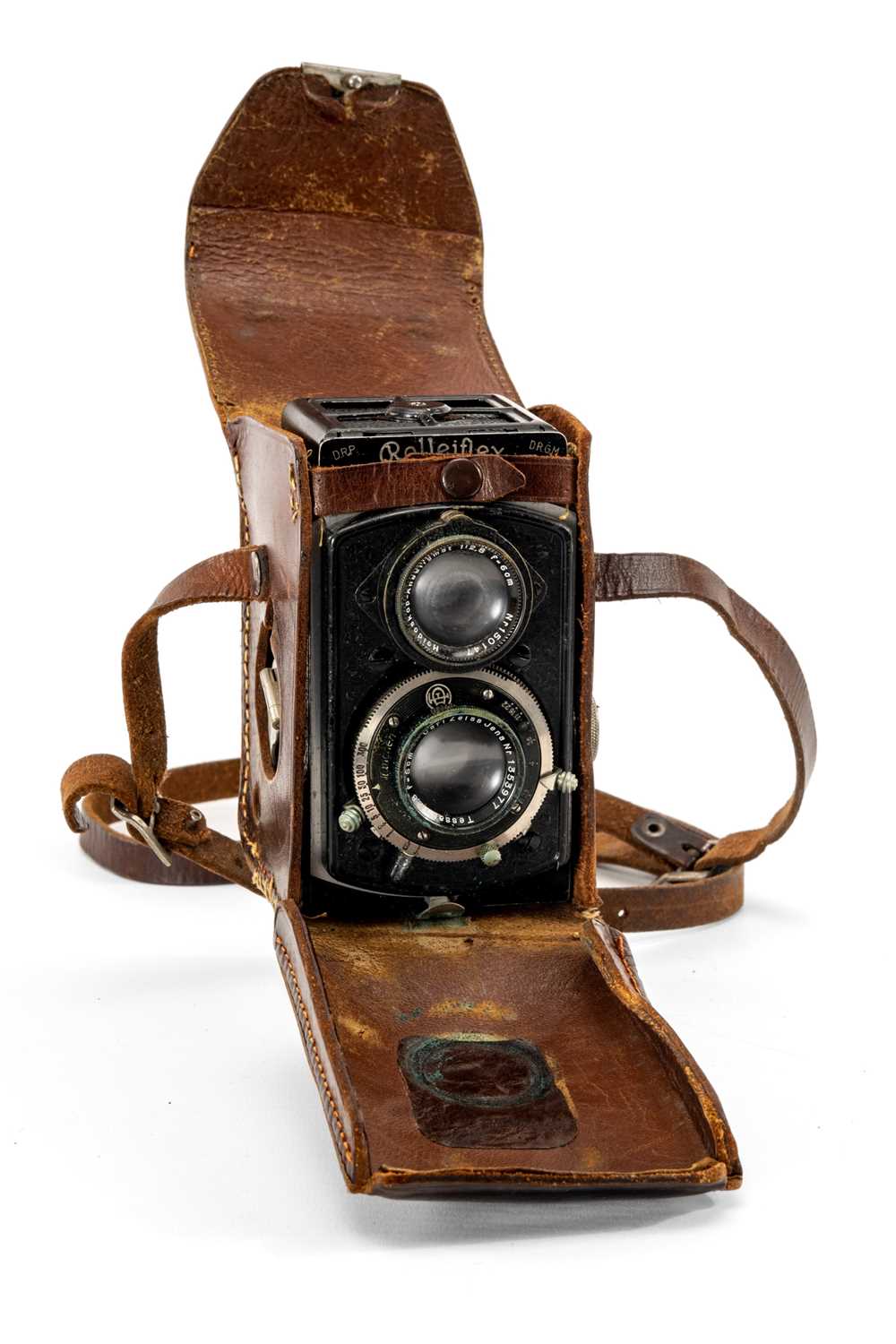 A BABY ROLLEIFLEX 2.8F TLR CAMERA - black, serial no. 152736, with a Carl Zeiss Jena Tessar f/2.8