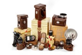 VINTAGE ROLLEIFLEX & ROLLEICORD ACCESSORIES - to include lenses, filters, light meters, leather