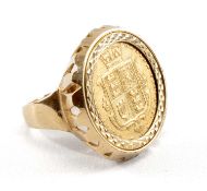 VICTORIAN GOLD HALF SHIELD SOVEREIGN, 1876, young head, in 9ct gold ring mount, ring size M 1/2, 9.