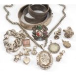 ASSORTED SILVER & OTHER JEWELLERY, including curblink charm bracelet with 10x charms (most loose),