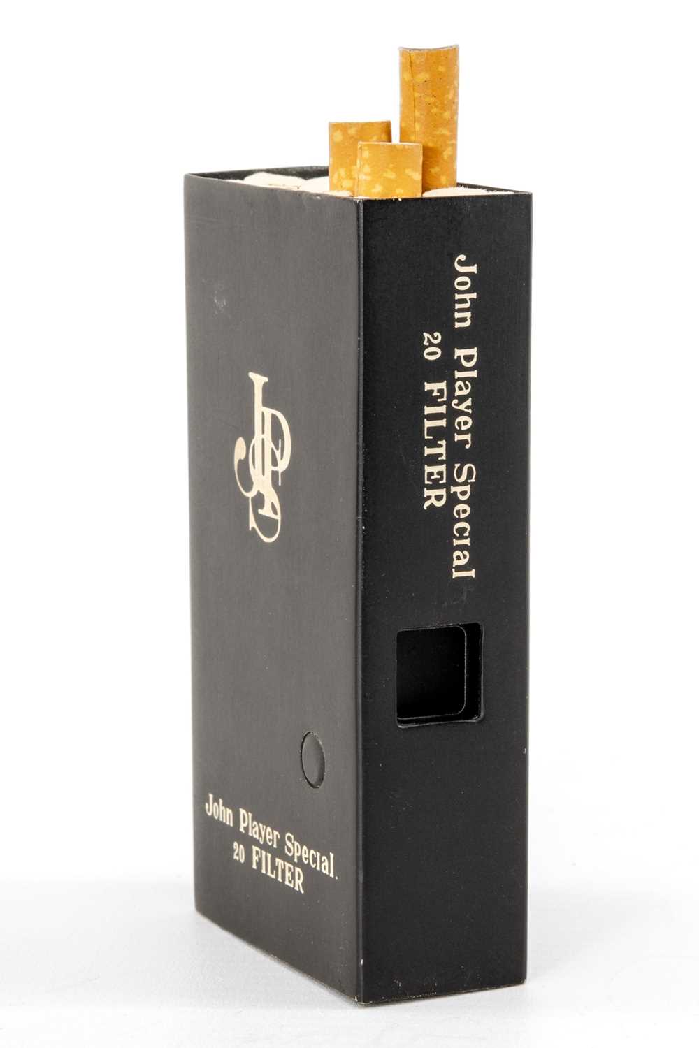 JPS "SPY CAMERA" DISGUISED IN A CIGARETTE PACKET, fitted with a KIEV-30 sub-miniature camera - Image 7 of 8