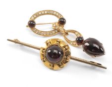 14K GOLD GARNET & DIAMOND DROP PENDANT BROOCH, the cabochon garnets accented with diamond chips,