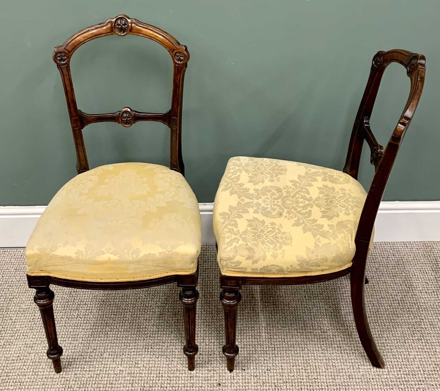 A PAIR OF ANTIQUE WALNUT PARLOUR CHAIRS with carved leaf detail and leaf pattern gold upholstery - Image 2 of 3