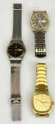 GENTLEMEN'S WRISTWATCHES x 3, all quartz movements to include a Tissot with stainless steel