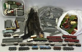 LONE STAR TREBLE-O-LECTRIC RAILWAYS SCALE MODEL TRAIN SET, locomotives, carriages, track,