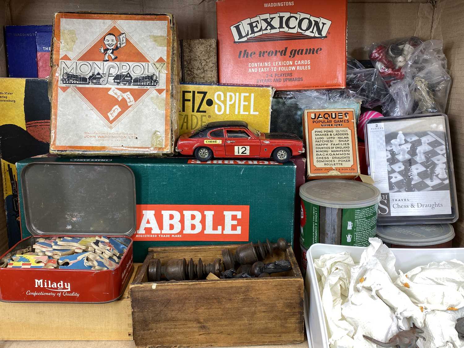 VINTAGE & OTHER GAMES, LARGE COLLECTION, including Monopoly, Lexicon, Cribbage, Scrabble, Animal - Image 2 of 4