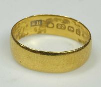 22CT GOLD WEDDING BAND date marked Birmingham 1907, size L, 3.9g