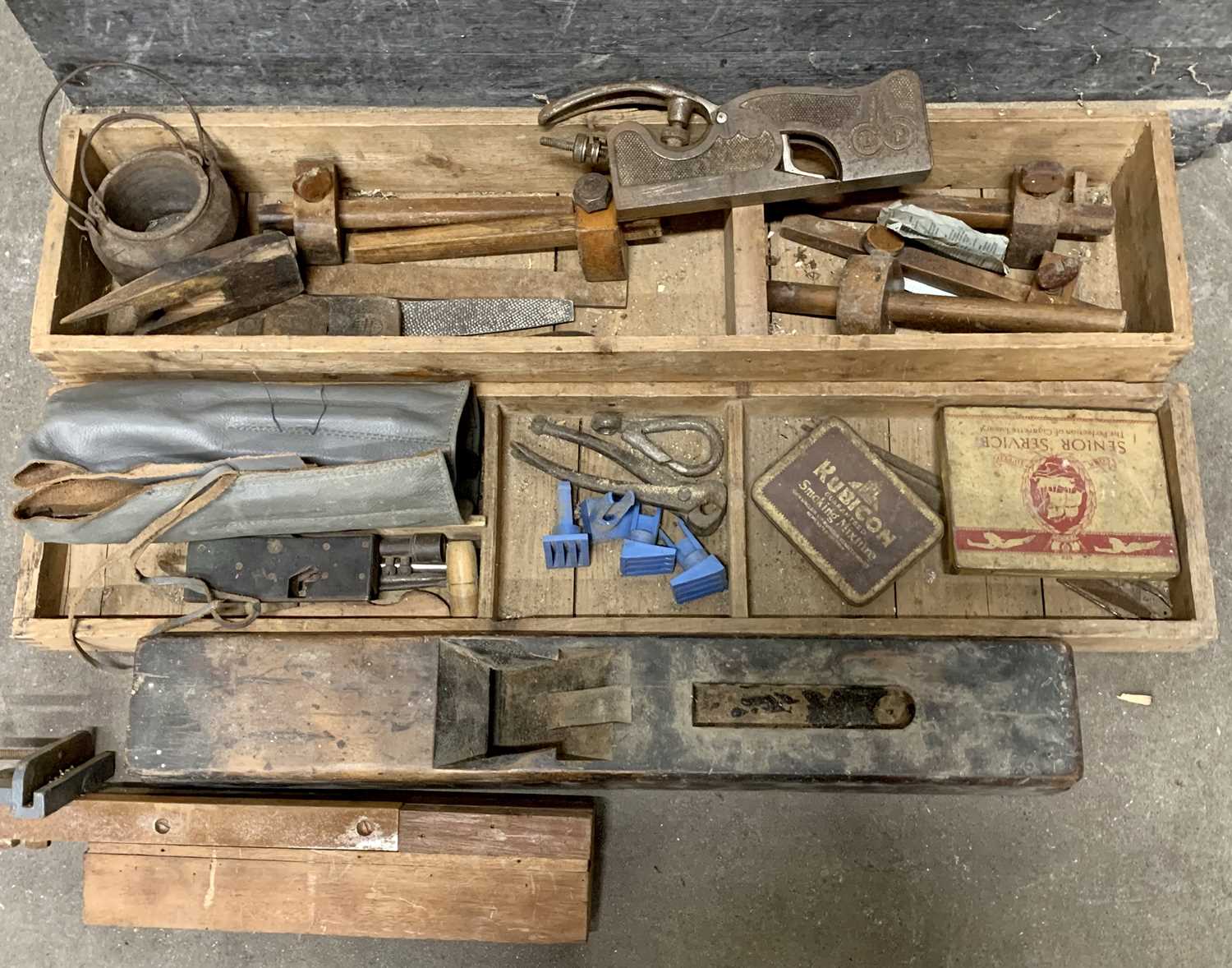VINTAGE PINE TOOLBOX & CONTENTS, including plough, block and other woodworking planes, gauges ETC, - Image 2 of 5
