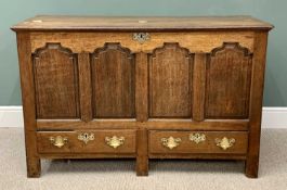 ANTIQUE OAK MULE CHEST, the top with 23cms depth lift up section, the base peg joined with chamfered