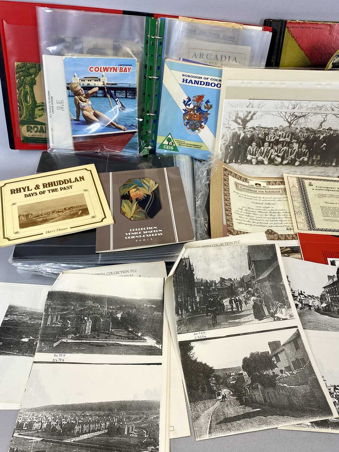 ALBUM OF VINTAGE EPHEMERA RELATING TO COLWYN BAY & OTHER LOCAL RESORTS, guidebooks, maps, ETC, and - Image 2 of 9