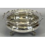 SHEFFIELD SILVER FRUIT BOWL, 1912, CHARLES CLEMENT PILLING, flared pierced and shaped upper rim on a