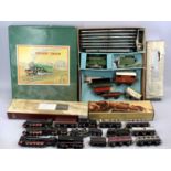 BOXED HORNBY CLOCKWORK TRAIN SET, with locomotive, tender, pullman carriage and 4 x wagons, together