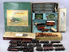 BOXED HORNBY CLOCKWORK TRAIN SET, with locomotive, tender, pullman carriage and 4 x wagons, together