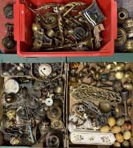 VARIOUS DOOR FURNITURE, including brass doorknobs, oil lamp spares, including burners and other