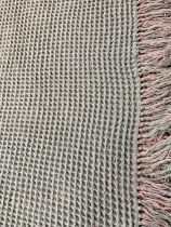 WELSH WOOLLEN WAFFLE BLANKET, double-sided and fringed, in pastel blue and pink, approx. 200 x