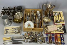 CUTLERY TRAY & CONTENTS, boxed cutlery, EPNS and other metalware