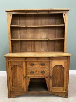 ARTS & CRAFTS OAK DRESSER, having a shaped corbel overhang to the top to a boarded back two-shelf