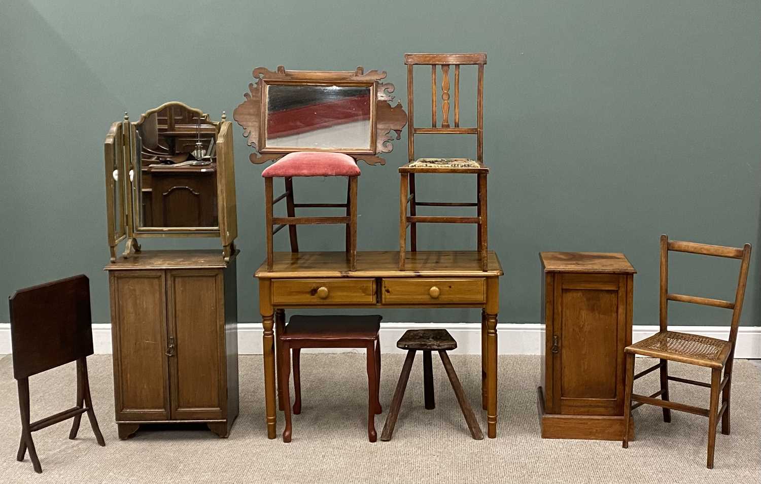 VICTORIAN & LATER FURNITURE ASSORTMENT x 11, to include a Georgian-style mahogany wall mirror