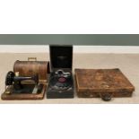VINTAGE COLLECTABLES GROUP, comprising cased Singer sewing machine, vintage leather suitcase,