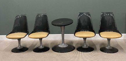 MID-CENTURY RETRO DESIGN TABLE & FOUR CHAIRS, glass topped oval shaped table on a metallic