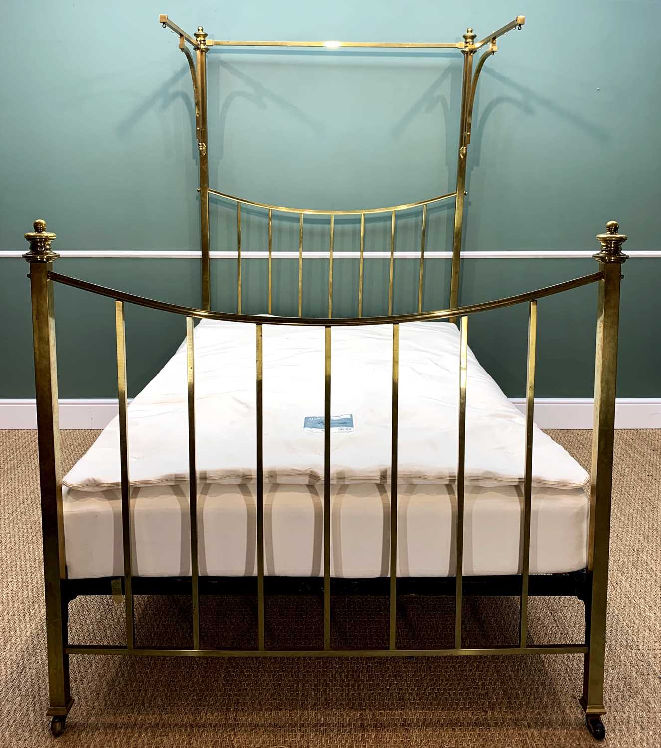 VICTORIAN-STYLE BRASS HALF TESTER DOUBLE BED, slatted base, high quality Abaca Denbigh mattress