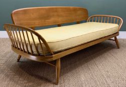 MID-CENTURY ERCOL WINDSOR 355 STUDIO COUCH / DAY BED, natural beech and elm, removable solid plank