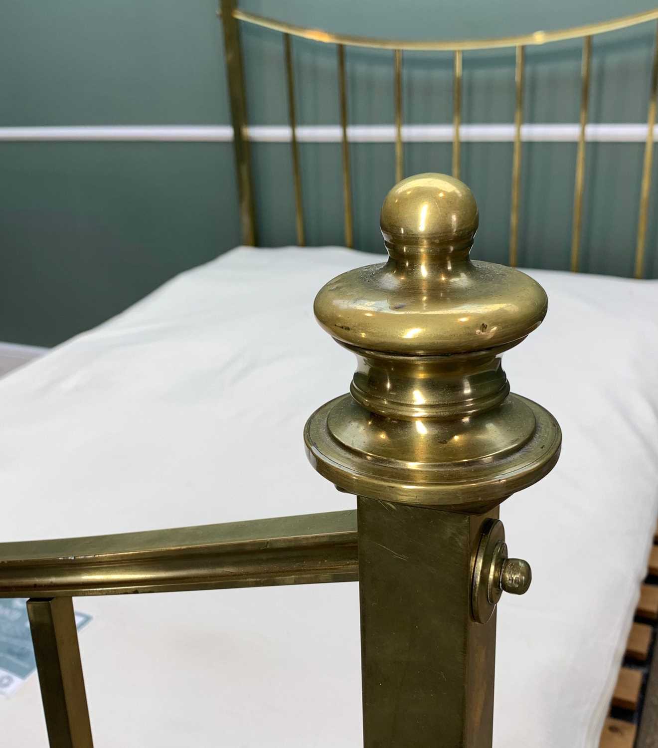 VICTORIAN-STYLE BRASS HALF TESTER DOUBLE BED, slatted base, high quality Abaca Denbigh mattress - Image 2 of 5