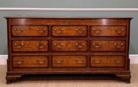 GEORGE III JOINT OAK & MAHOGANY CROSSBANDED LANCASHIRE MULE CHEST, double plank hinged top above