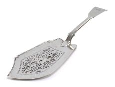 WILLIAM IV SILVER FISH SLICE, Mary Chawner, London 1835, fiddle pattern handle engraved with