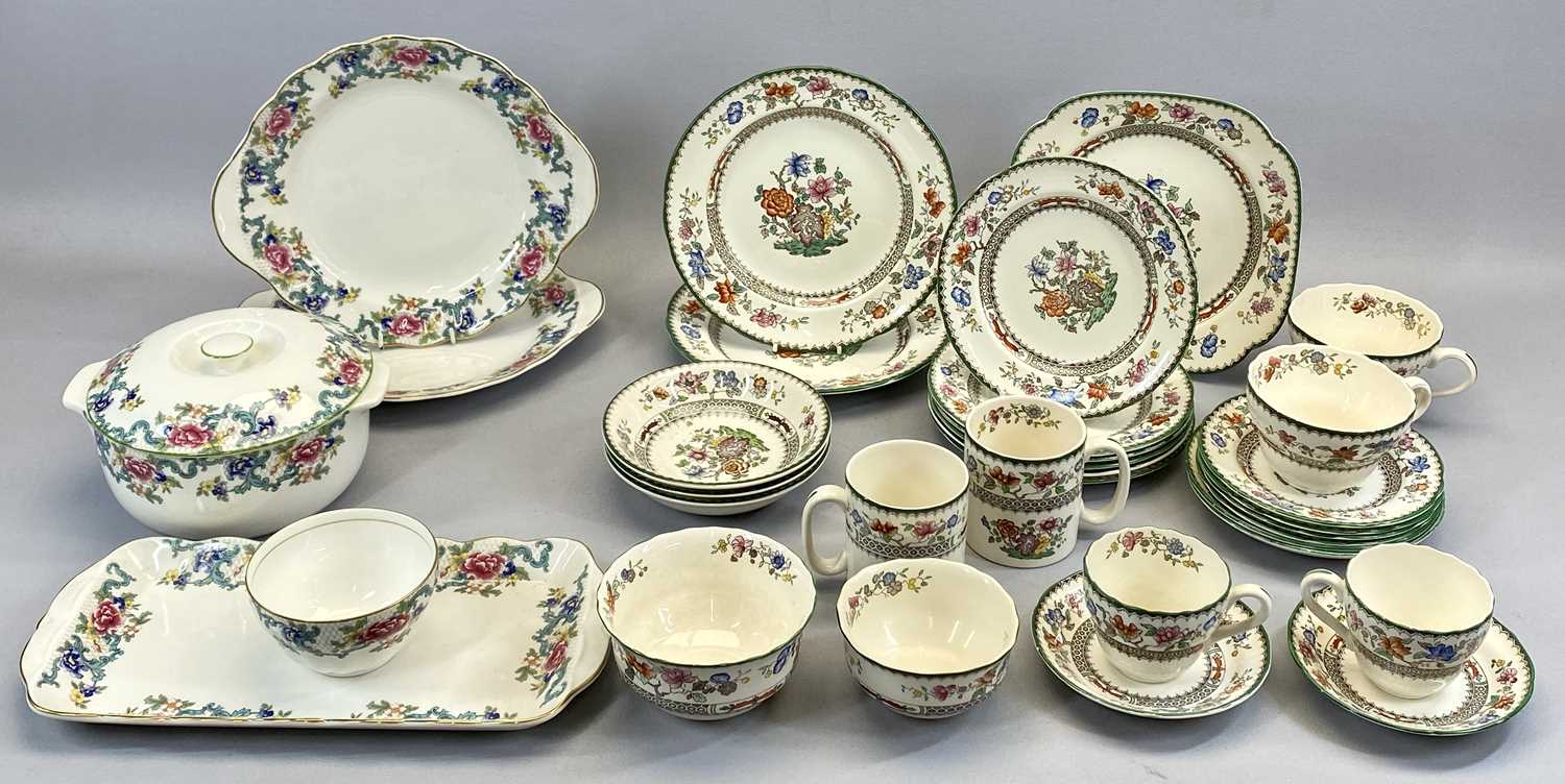 COPELAND SPODE CHINESE ROSE PART TEA SERVICE, APPROX. 28 PIECES, and 5 x Royal Doulton 'Floradora'