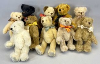 TEN DEANS RAGBOOK CO. TEDDY BEARS, 1501 Hudson, 27cms H, 0343 Harry, 25cms H, 186 Hejea, 24cms H,