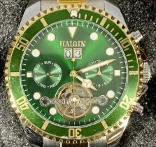 GENTS HAIQIN SKELETON AUTOMATIC BI-TONE STAINLESS STEEL BRACELET WRISTWATCH, green bezel and dial