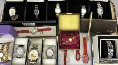 LADY'S STYLISH WRISTWATCHES COLLECTION & CASED ROLLED GOLD PARKER BALLPOINT PEN, 14 x watches,