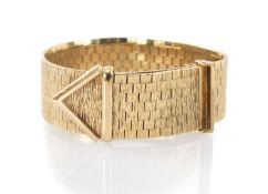 9CT GOLD WIDE TEXTURED BRACELET, with interlocking clasp, chevron terminal, makers mark 'RCK' for