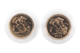 TWO ELIZABETH II GOLD HALF SOVEREIGNS, 2010 and 2011, uncirculated, capsules, each 3.9g (2)