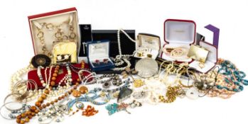 LARGE QUANTITY OF MODERN COSTUME JEWELLERY including pearls, Majorica boxed items, Past Times, Da
