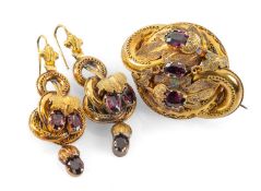 VICTORIAN YELLOW METAL AMETHYST BROOCH & EARRINGS, of foliate and knot design, unmarked, 11.4gms