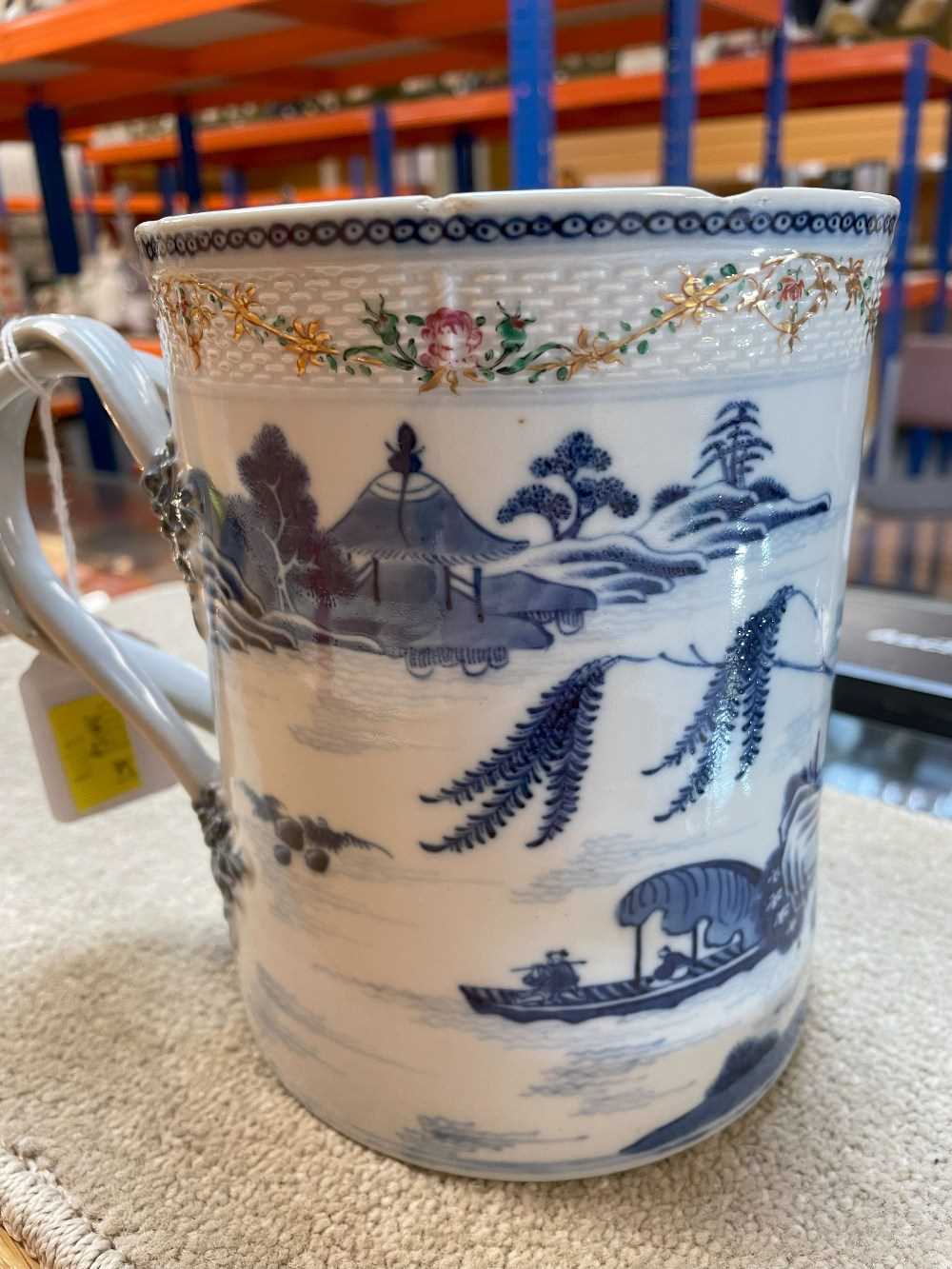 LARGE CHINESE EXPORT BLUE & WHITE TANKARD, Qianlong, painted with a river landscape with - Image 12 of 20