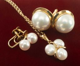 GROUP JAPANESE 18K GOLD & PEARL JEWELLERY, comprising triple pearl & diamond necklace, 4.8g; pair