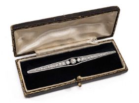 WHITE METAL ART DECO STYLE DIAMOND ENCRUSTED BROOCH, set with graduating diamonds, 8cms long, 7.