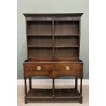 COMPACT GEORGE IV OAK POT BOARD DRESSER, having a wide boarded three-shelf rack with central upright