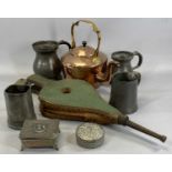 MIXED METALWARE GROUP WITH SET OF FIRESIDE BELLOWS, lot comprises a Victorian copper kettle, 4 x