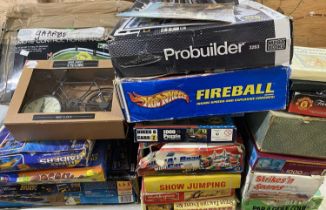 QUANTITY OF VINTAGE BOXED BOARD GAMES, Megablocks, jigsaws, and other items Provenance: private