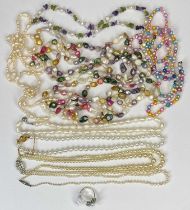VINTAGE & MODERN PEARL / SIMULATED PEARL JEWELLERY including a single strand seed pearl necklace