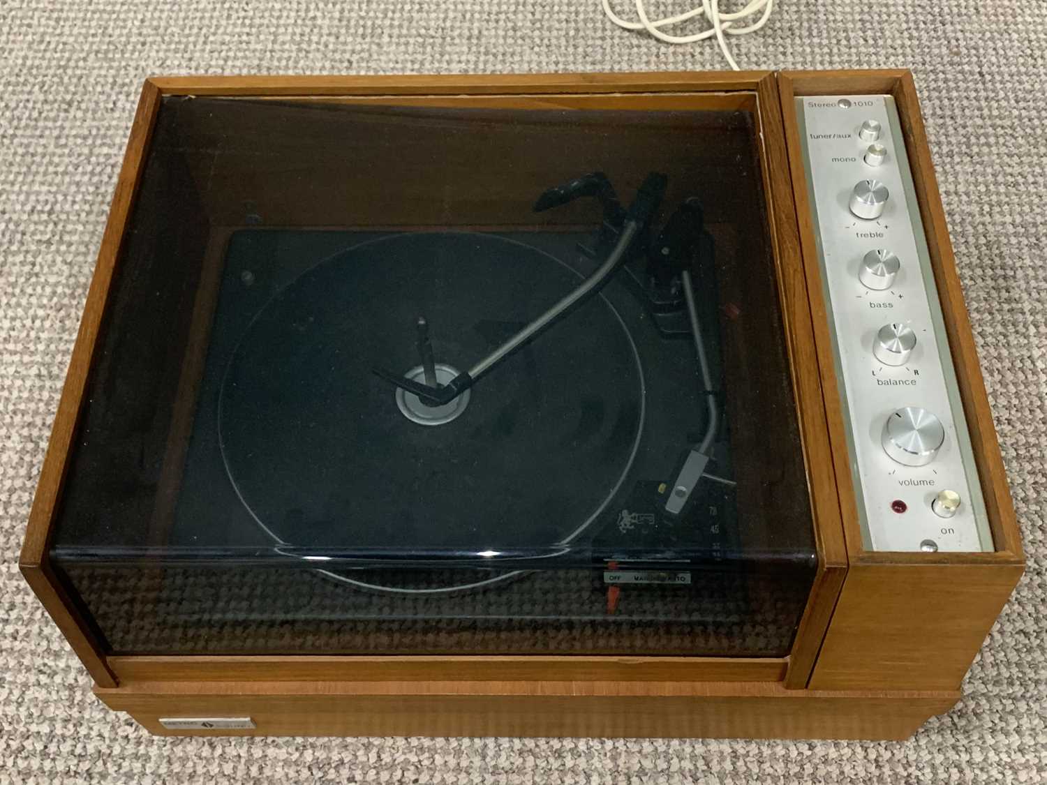 MID-CENTURY METRO SOUND STEREO RECORD PLAYER WITH GARRARD TURN TABLE, serial no. 2204, and a pair of - Image 3 of 4