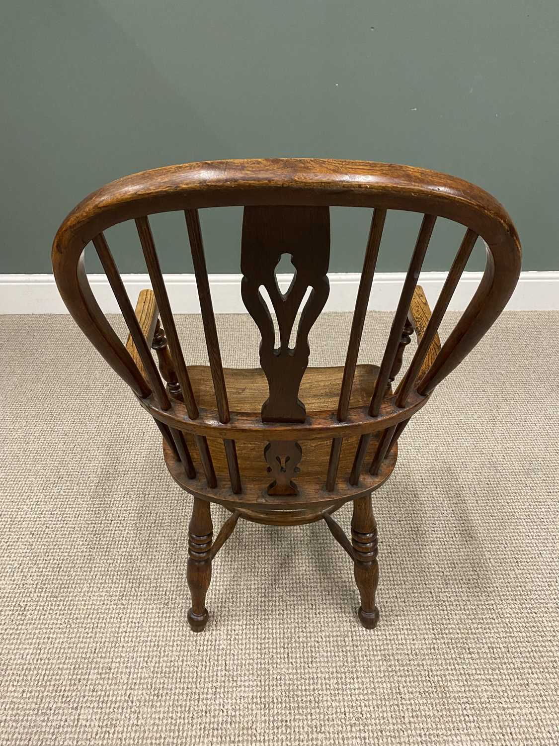 ANTIQUE OAK & ELM WINDSOR ARMCHAIR with crinoline stretcher, late 19th Century, having a high hoop - Image 3 of 3